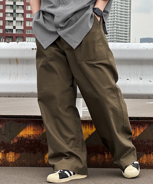 kutir（クティール）の「ミリタリーベイカーワイドパンツ（その他パンツ・メンズ・ベージュ/ブラック/カーキ・LARGE/MEDIUM/SMALL）」の6枚目の写真