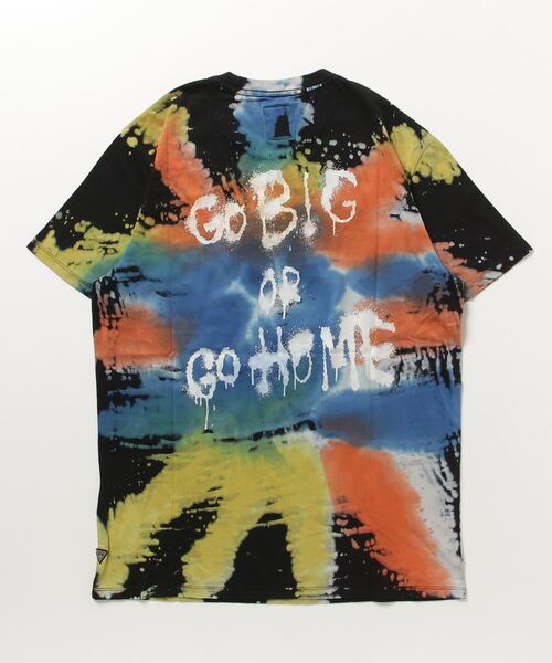Guess(ゲス)の「GUESS X BRANDALISED(R) WITH GRAFFITI BY BANKSY Go Big Or Go Home Tee(Tシャツ/カットソー・メンズ・その他・LARGE/X-LARGE/SMALL/MEDIUM)」の6枚目の写真