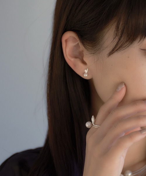 ear PAPILLONNER(イアパピヨネ)の「《WEB限定》シルバー925うさぎパールリング(リング・レディース・シルバー/ゴールド・#12)」の17枚目の写真