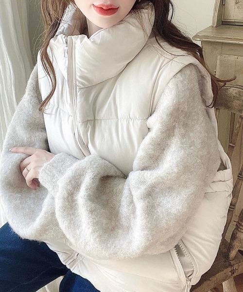 moment+(モーメントプラス)の「ビッグファスナーファイバーダウンベスト(ダウンベスト・レディース・アイボリー/ブラック・FREE)」の20枚目の写真