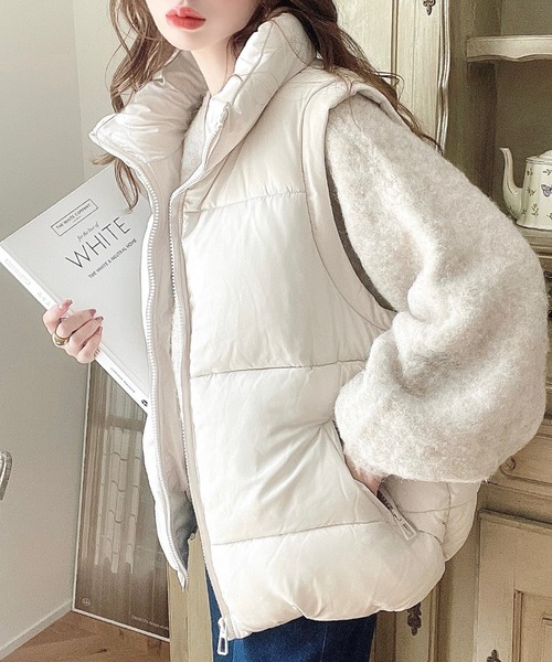 moment+(モーメントプラス)の「ビッグファスナーファイバーダウンベスト(ダウンベスト・レディース・アイボリー/ブラック・FREE)」の17枚目の写真