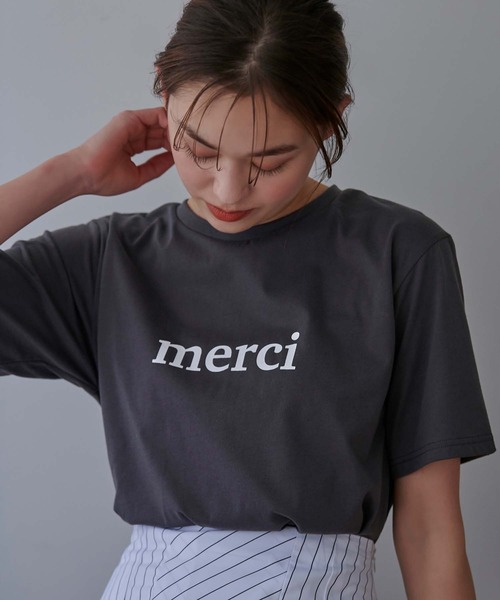 Edit Sheen(エディットシーン)の「メルシーロゴTシャツ(Tシャツ/カットソー・レディース・ホワイト/チャコールグレー・M)」の2枚目の写真