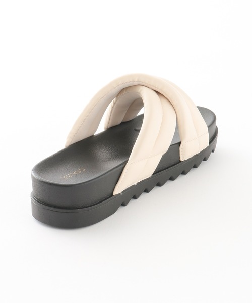 Honeys(ハニーズ)の「パデッドフラットサンダル(サンダル・レディース・ホワイト/ブラック・S/M/L)」の4枚目の写真