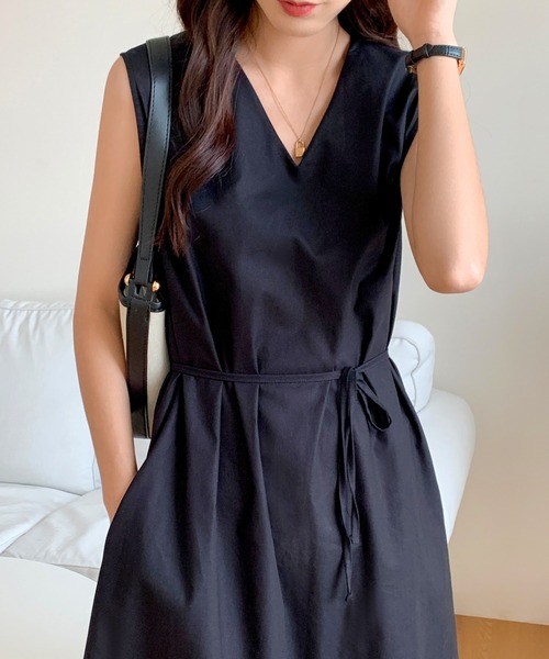 EPICKS（エピックス）の「Ｖネックリネンタッチロングワンピース（ワンピース・レディース・ベージュ/ネイビー/ブラック/アイボリー・FREE）」の6枚目の写真