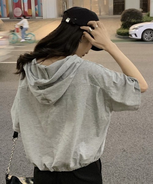 SHEENA(シーナ)の「裾ドロスト半袖パーカー(Tシャツ/カットソー・レディース・ライトパープル/オレンジ/ホワイト/グレー・M)」の12枚目の写真