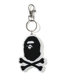 CROSSBONE SILICON KEYCHAIN M