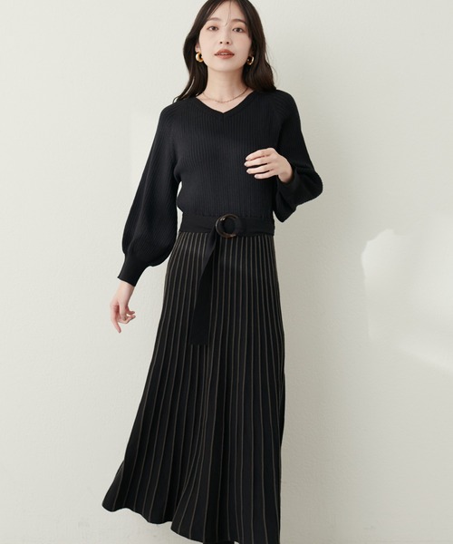 natural couture(ナチュラルクチュール)の「配色ニットプリーツワンピース(ワンピース・レディース・グレイッシュベージュ/ミント/ボルドー/ネイビー/ブラック/チャコールグレー・FREE)」の8枚目の写真