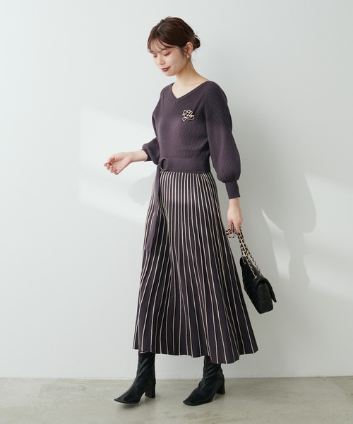 natural couture(ナチュラルクチュール)の「配色ニットプリーツワンピース(ワンピース・レディース・グレイッシュベージュ/ミント/ボルドー/ネイビー/ブラック/チャコールグレー・FREE)」の18枚目の写真