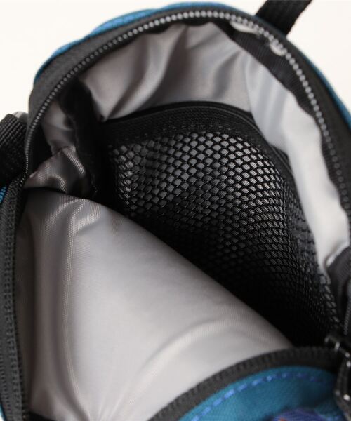 KEEN(キーン)の「《keen》HA MA MODULARTRAVEL POUCH(ショルダーバッグ・レディース・ブラック/ネイビー/グリーン/グレー・フリー)」の7枚目の写真