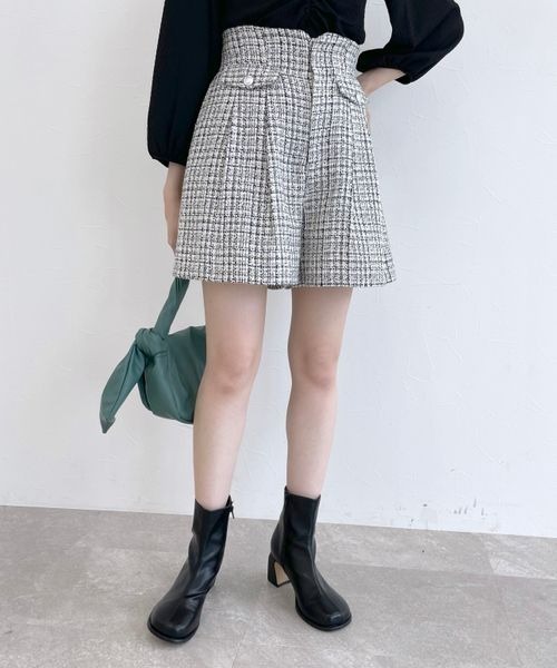 mysty woman(ミスティウーマン)の「ツイードショートパンツ 977535(その他パンツ・レディース・ブラック/オフホワイト・FREE)」の19枚目の写真
