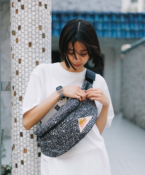 KELTY(ケルティ)の「KELTY/ケルティ DP MINI FANNY ボディバッグ 2026年春夏(ボディバッグ/ウエストポーチ・メンズ・ブラック系/ベージュ系/ホワイト/グレー系/ブルー・FREE)」の20枚目の写真
