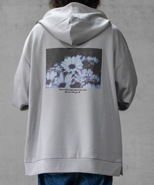 Naive magic（ナイーブマジック）の「【1】シルクタッチダンボールニット バックフォトプリント HOODIE（パーカー・メンズ・ブラック/ブルー/グレイッシュベージュ/ホワイト・LARGE/MEDIUM）」の13枚目の写真