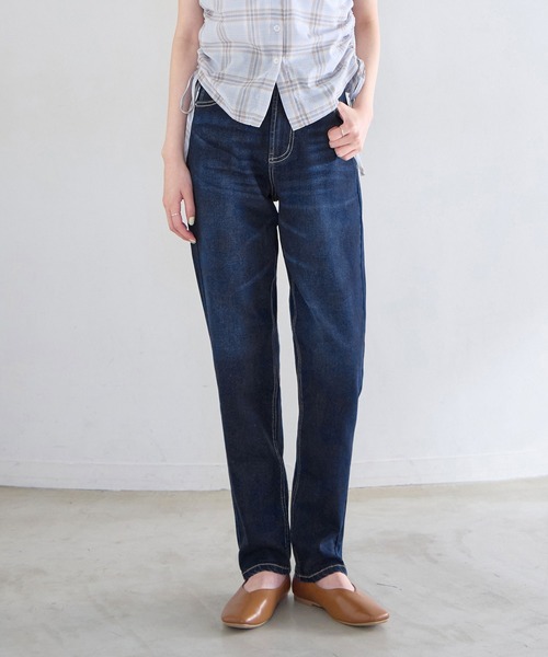 CHAN ME(チャンミ)の「テーパードデニムパンツ【ショート丈】(デニムパンツ・レディース・ダークネイビー/インディゴブルー/ブルー/ブラック系その他/アイボリー/ライトブルー/ブラック/サックスブルー・MEDIUM/LARGE/X-LARGE/X-SMALL/SMALL)」の7枚目の写真