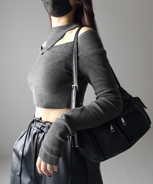 me+em select(ミームセレクト)の「【 5color 】カットアウトオフショルショートリブニット ※※(ニット/セーター・レディース・ホワイト/ブラック/ブラウン/チャコール/グレー・FREE)」の7枚目の写真