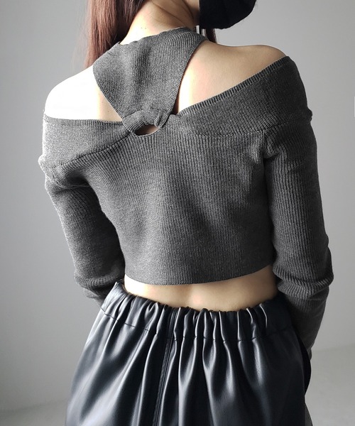 me+em select(ミームセレクト)の「【 5color 】カットアウトオフショルショートリブニット ※※(ニット/セーター・レディース・ホワイト/ブラック/ブラウン/チャコール/グレー・FREE)」の8枚目の写真