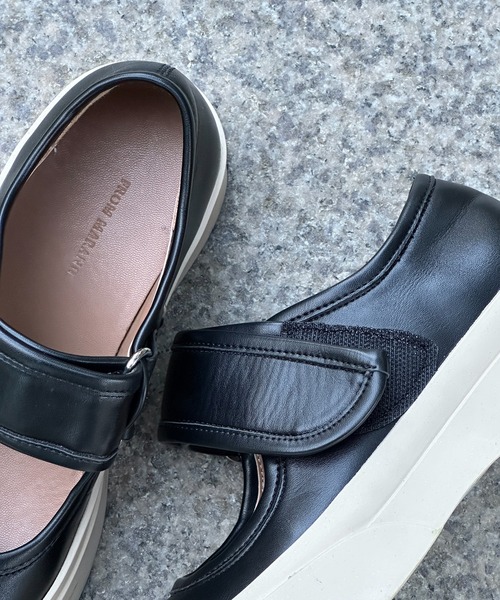 by muni:r（バイ ムニール）の「バイカラーラウンドサンダル（サンダル・レディース・ブラック/ブラウン・24.5cm/24.0cm/23.5cm/23.0cm）」の17枚目の写真