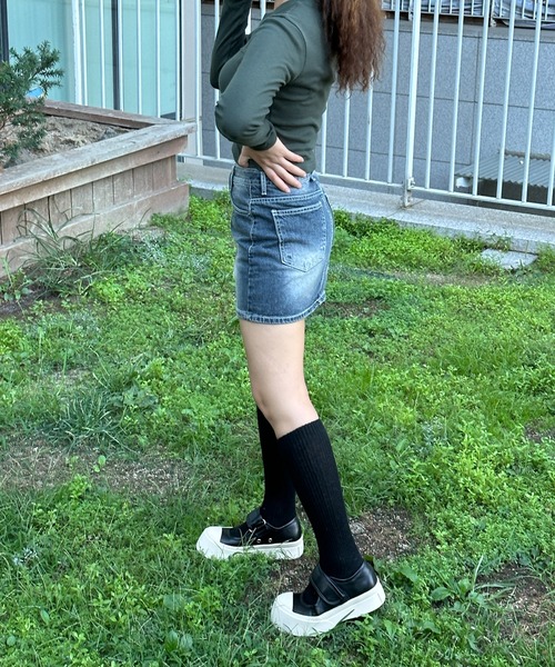 by muni:r（バイ ムニール）の「バイカラーラウンドサンダル（サンダル・レディース・ブラック/ブラウン・24.5cm/24.0cm/23.5cm/23.0cm）」の13枚目の写真