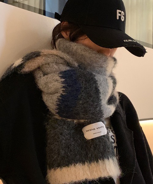 Vipoa（ヴィポア）の「モヘアライクマフラー（マフラー・レディース・ピンク/パープル/グレー/グリーン/ベージュ・FREE）」の6枚目の写真