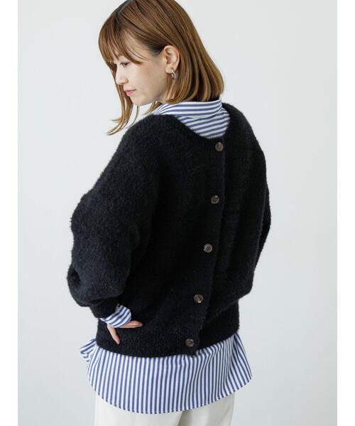 Lugnoncure(ルノンキュール)の「フェザーレギュラー丈前後着カーデ(カーディガン/ボレロ・レディース・ベージュ/ブラック/ブルー・F)」の4枚目の写真