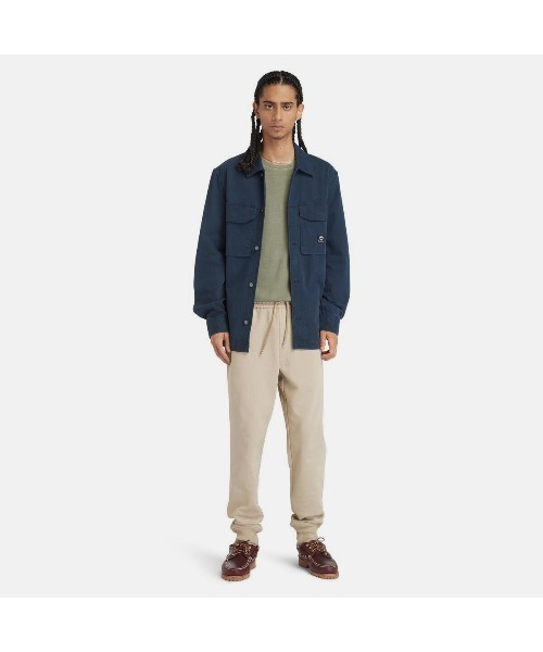 Timberland(ティンバーランド)の「メンズ ウォッシュド ヘビー ツイル オーバーシャツ(シャツ/ブラウス・メンズ・ダークブルー/カーキ・SMALL/MEDIUM/LARGE/X-LARGE/XX-LARGE)」の7枚目の写真