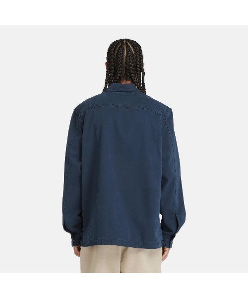 Timberland(ティンバーランド)の「メンズ ウォッシュド ヘビー ツイル オーバーシャツ(シャツ/ブラウス・メンズ・ダークブルー/カーキ・SMALL/MEDIUM/LARGE/X-LARGE/XX-LARGE)」の9枚目の写真