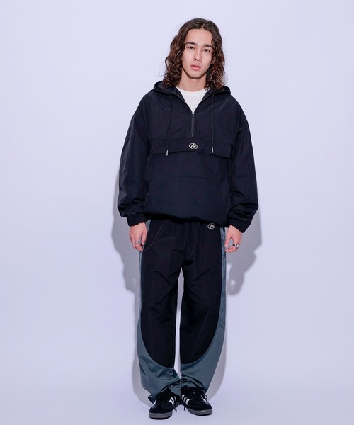 re_k by JUNRED（レクバイジュンレッド）の「re_k by JUNRED / バイカラーウーブントラックパンツ（その他パンツ・メンズ・ブラック/ベージュ系その他/チャコールグレー・S/M/L）」の22枚目の写真