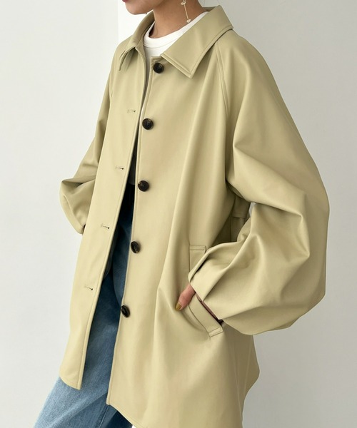 Olu.（オルドット）の「タックスリーブステンカラーコート（ステンカラーコート・レディース・グリーン系その他/アイボリー・FREE）」の5枚目の写真