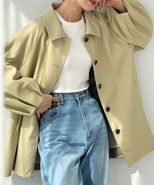 Olu.（オルドット）の「タックスリーブステンカラーコート（ステンカラーコート・レディース・グリーン系その他/アイボリー・FREE）」の4枚目の写真