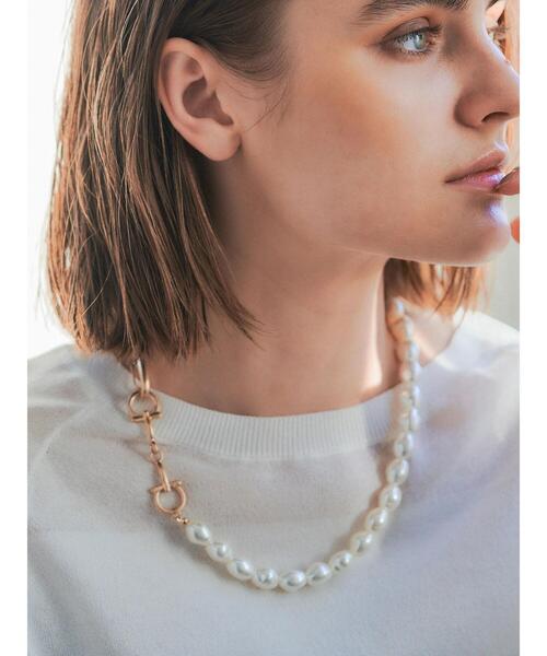 YECCA VECCA（イェッカヴェッカ）の「ビットパールネックレス（ネックレス・レディース・ゴールド・FREE）」の6枚目の写真