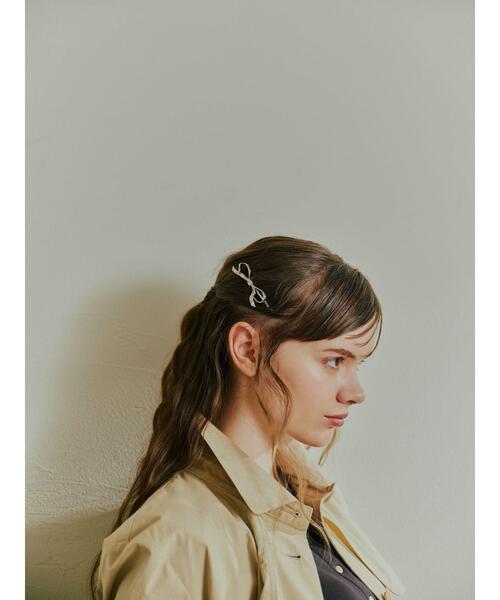 To b. by agnes b.(トゥービーバイアニエスベー)の「リボンヘアピン(その他ヘアアクセサリー・レディース・シルバー系その他・FREE)」の8枚目の写真
