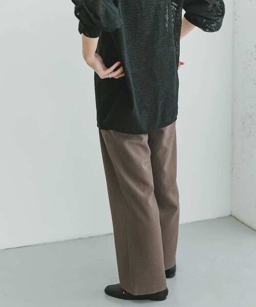 ITEMS URBANRESEARCH（アイテムズ アーバンリサーチ）の「『速乾/UVカット』『Sサイズあり』『セットアップ対応』イージーケアワイドパンツ（その他パンツ・レディース・ブラック系その他/チャコールグレー/モカ・SMALL/FREE）」の11枚目の写真