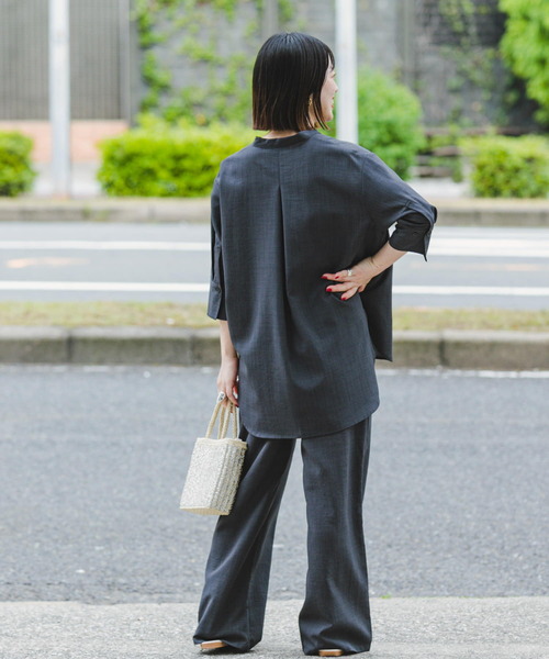 ITEMS URBANRESEARCH（アイテムズ アーバンリサーチ）の「『速乾/UVカット』『Sサイズあり』『セットアップ対応』イージーケアワイドパンツ（その他パンツ・レディース・ブラック系その他/チャコールグレー/モカ・SMALL/FREE）」の4枚目の写真