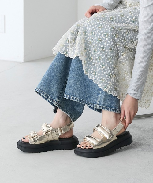 forksy.(フォルクシー)の「【forksy.】パフィーベルトサンダル(サンダル・レディース・ゴールド/シルバー/ブラック・S/M/L/LL)」の21枚目の写真