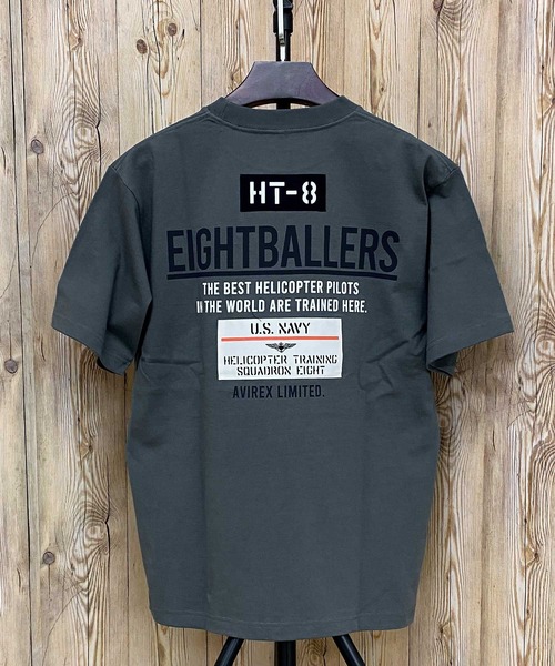 AVIREX（アヴィレックス）の「EIGHT BALLERS  STENCIL PATCH 半袖Tシャツ（Tシャツ/カットソー・メンズ・ホワイト/ブラック/セージグリーン・M/L/XL/XXL）」の3枚目の写真