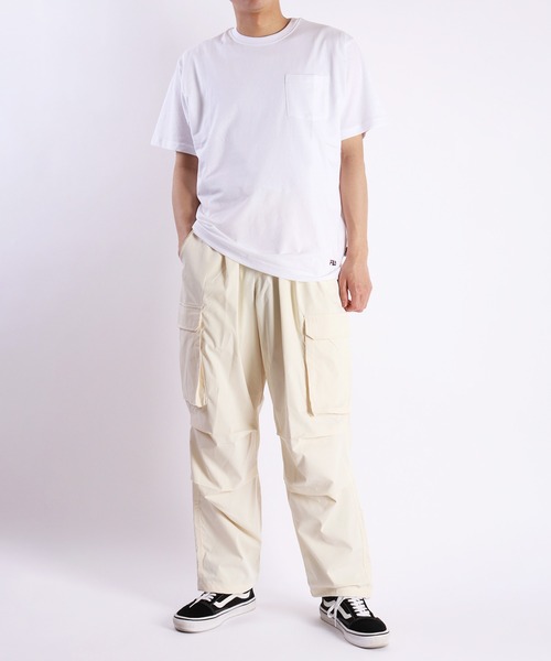FILA(フィラ)の「FILA コットン100% ポケット付き半袖無地Tシャツ(Tシャツ/カットソー・メンズ・ネイビー/ホワイト/ブラック/グリーン・LL/L/M)」の7枚目の写真