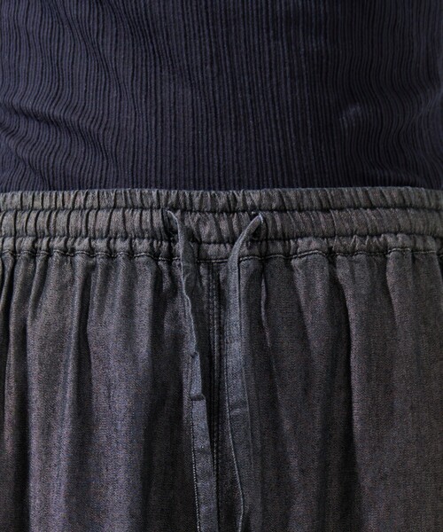 FREAK'S STORE(フリークスストア)の「限定展開 レーヨン デニム イージーパンツ(デニムパンツ・レディース・ネイビー/ブラック/ブルー・SMALL/MEDIUM)」の12枚目の写真