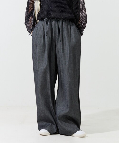 FREAK'S STORE(フリークスストア)の「限定展開 レーヨン デニム イージーパンツ(デニムパンツ・レディース・ネイビー/ブラック/ブルー・SMALL/MEDIUM)」の21枚目の写真