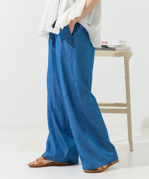 FREAK'S STORE(フリークスストア)の「限定展開 レーヨン デニム イージーパンツ(デニムパンツ・レディース・ネイビー/ブラック/ブルー・SMALL/MEDIUM)」の1枚目の写真