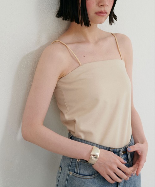 LARUTA（ラルータ）の「【LARUTA】カップ付きレーヨンポンチキャミ（キャミソール・レディース・ライトグレー/オフホワイト/ライトベージュ/ブラック・FREE）」の4枚目の写真