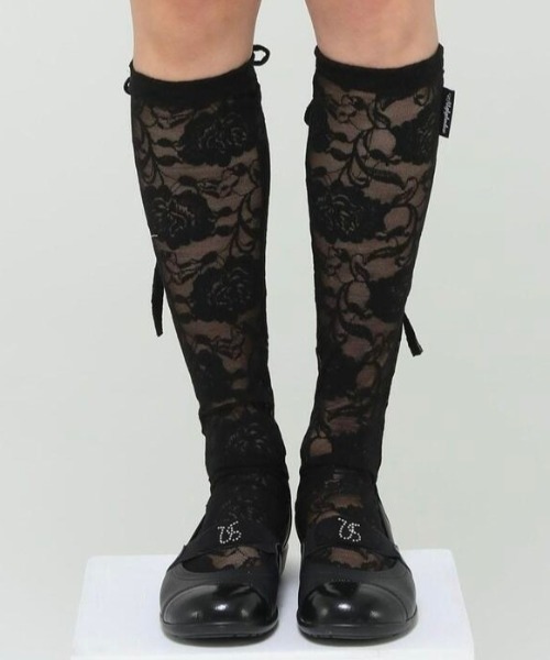 UGLY SHADOW(アグリーシャドウ)の「【Uglyshadow】ROSE LACE LONG SOCKS / 【アグリーシャドウ】ローズレースロングソックス(ソックス/靴下・レディース・グレー/ベージュ/ブラック・ONE SIZE)」の12枚目の写真