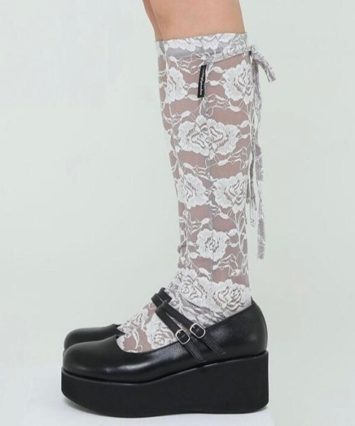 UGLY SHADOW(アグリーシャドウ)の「【Uglyshadow】ROSE LACE LONG SOCKS / 【アグリーシャドウ】ローズレースロングソックス(ソックス/靴下・レディース・グレー/ベージュ/ブラック・ONE SIZE)」の21枚目の写真