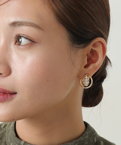 Kana(カナ)の「メタルサークル クロス パール ピアス 結婚式 パーティー オケージョン デイリー(ピアス(両耳用)・レディース・ゴールド/シルバー・フリー)」の6枚目の写真