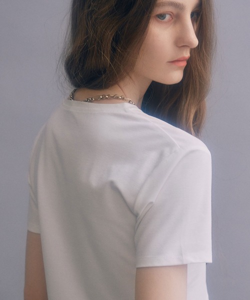 EIMY ISTOIRE(エイミーイストワール)の「eimyパールロゴフィットTシャツ(Tシャツ/カットソー・レディース・サックスブルー/ブラック/ホワイト×ブラック/ホワイト/グリーン/パープル/イエロー・FREE)」の15枚目の写真