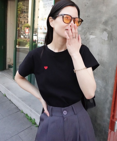 セール】ハート刺繍コンパクトTシャツ（Tシャツ/カットソー