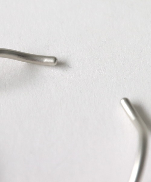 antiqua（アンティカ）の「曲線デザインバングル（バングル/リストバンド・レディース・シルバー/ゴールド・FREE）」の15枚目の写真