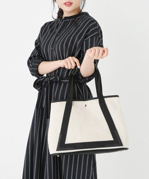 RODE SKO（ロデスコ）の「LIANA キャンバスコンビトート（トートバッグ・レディース・キャメル/ブラック/ホワイト・FREE）」の3枚目の写真