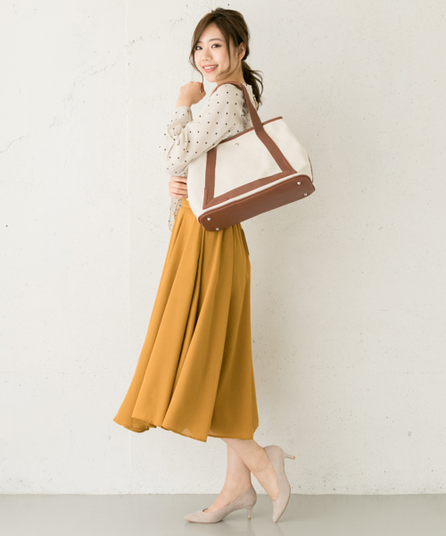 RODE SKO（ロデスコ）の「LIANA キャンバスコンビトート（トートバッグ・レディース・キャメル/ブラック/ホワイト・FREE）」の8枚目の写真