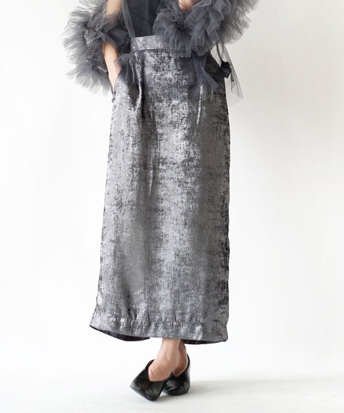 MIMIMEMETE(ミミメメット)の「シャイニー ナロースカート(スカート・レディース・シルバー/ブロンズ/グリーン・M)」の3枚目の写真