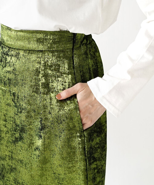 MIMIMEMETE(ミミメメット)の「シャイニー ナロースカート(スカート・レディース・シルバー/ブロンズ/グリーン・M)」の16枚目の写真