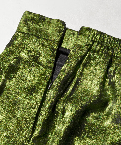 MIMIMEMETE(ミミメメット)の「シャイニー ナロースカート(スカート・レディース・シルバー/ブロンズ/グリーン・M)」の15枚目の写真